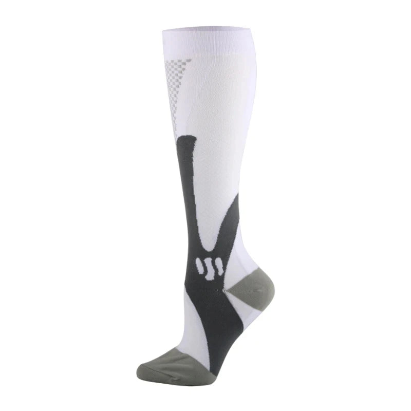 High-Performance Compression Socks – Fast-Drying, Breathable Nylon for Athletes and Medical Use